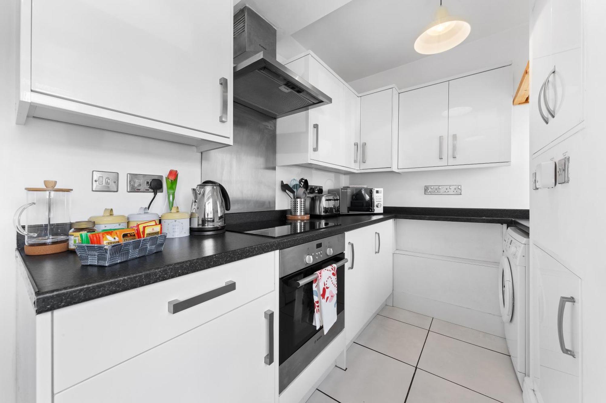 Clapham Serenity Garden Retreat With Free Parking Londen Buitenkant foto