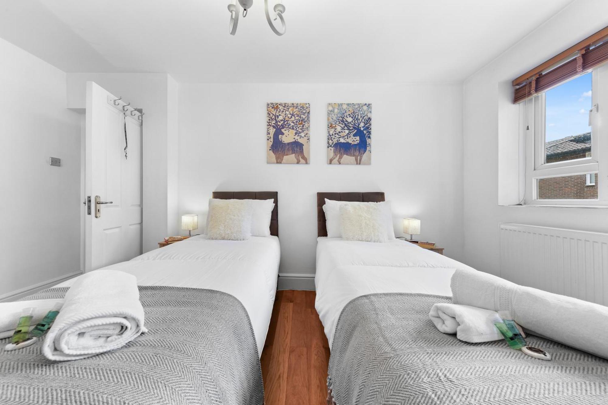Clapham Serenity Garden Retreat With Free Parking Londen Buitenkant foto