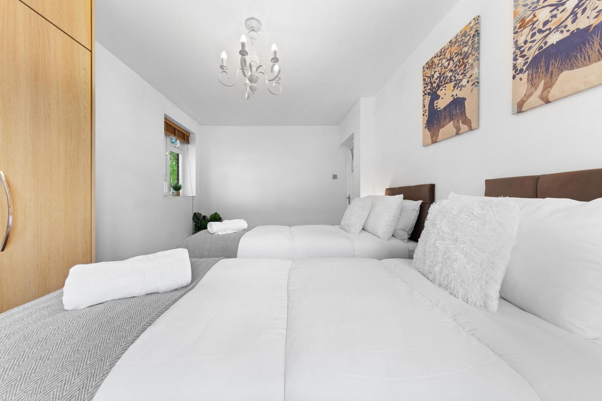 Clapham Serenity Garden Retreat With Free Parking Londen Buitenkant foto